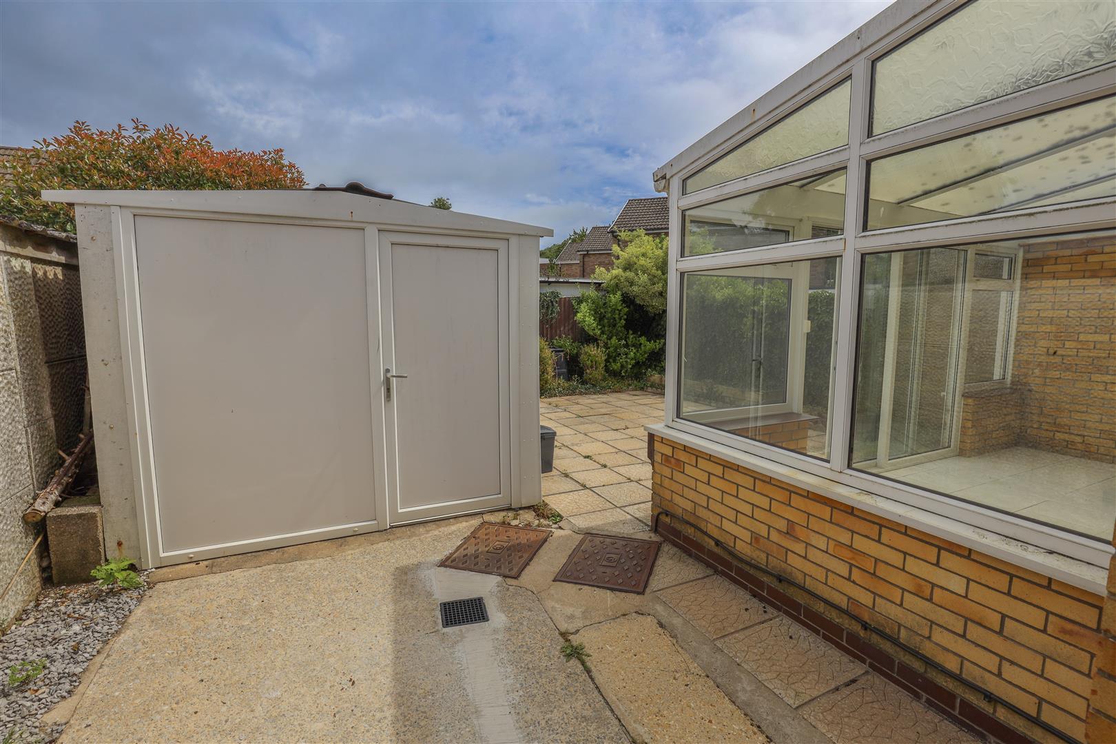 2 Druids Green, Cowbridge, Vale of Glamorgan, CF71 7BP